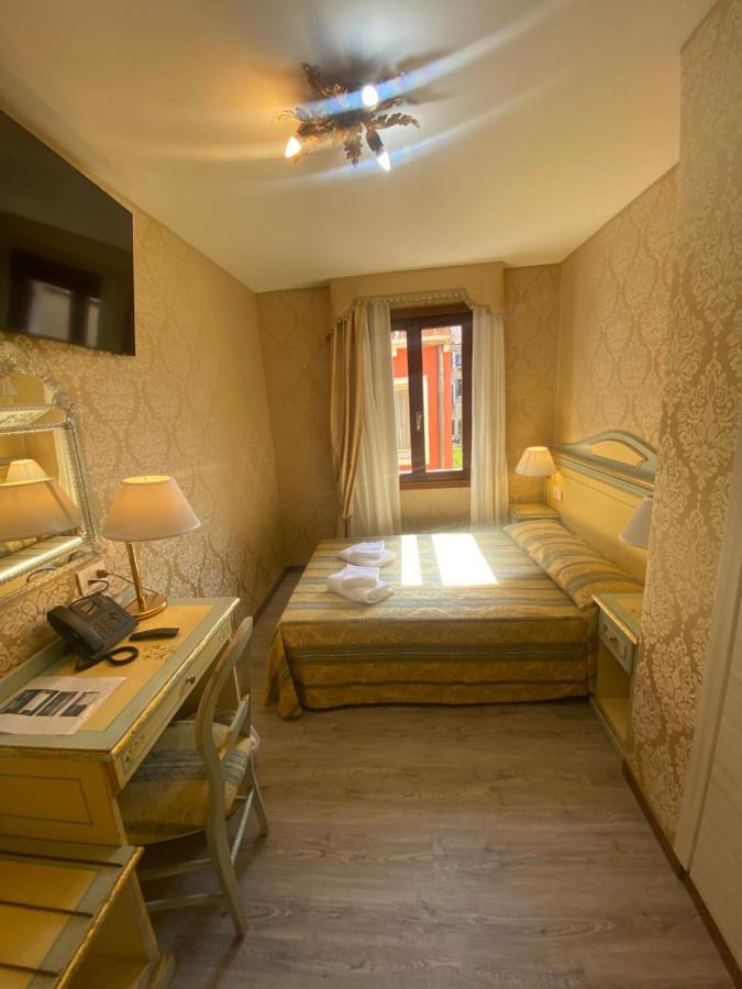 Hotel Falier Venecia